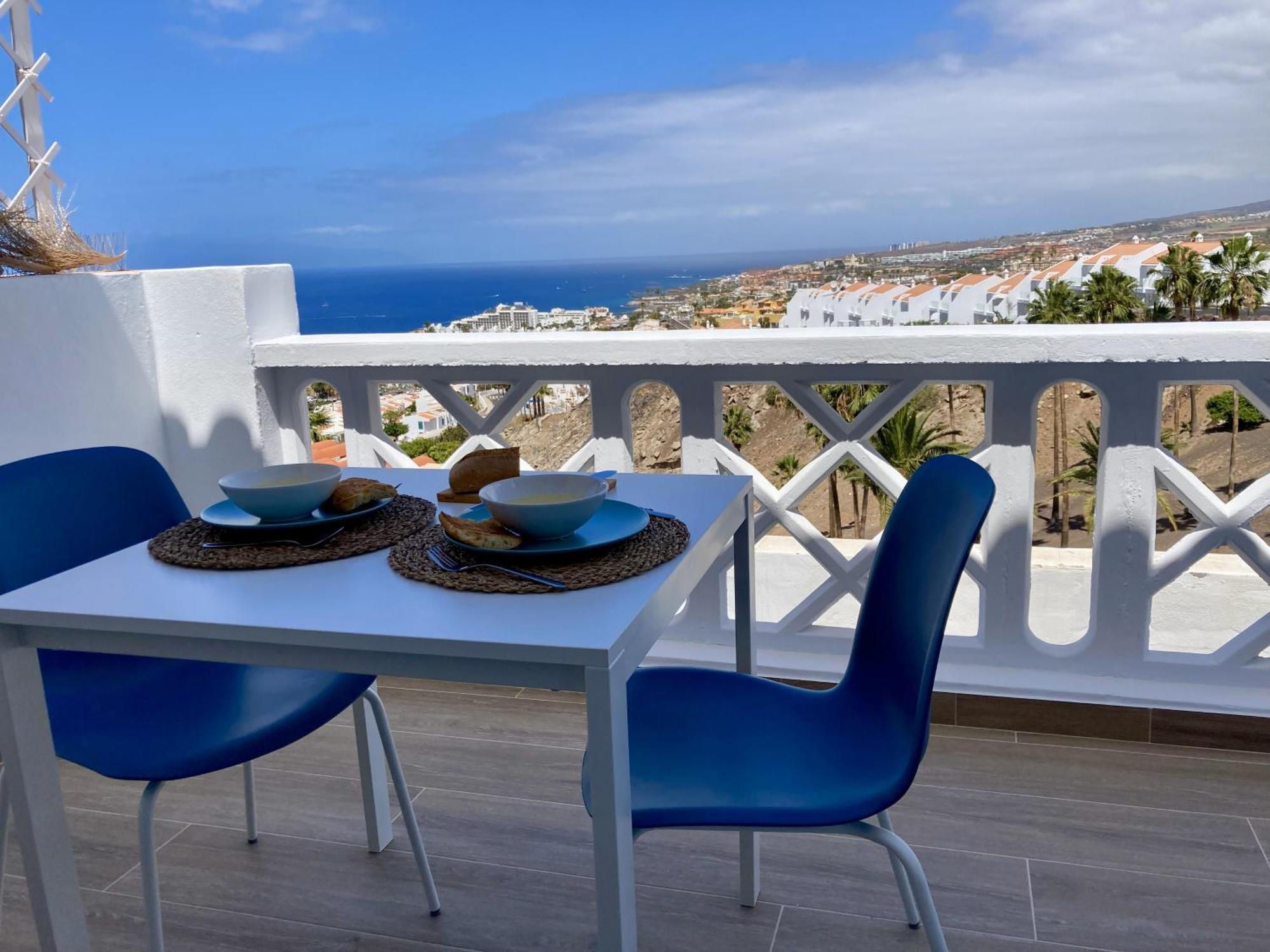 Costa Adeje - Modern Apartment With Terrace Views Of Ocean & Sunset المظهر الخارجي الصورة