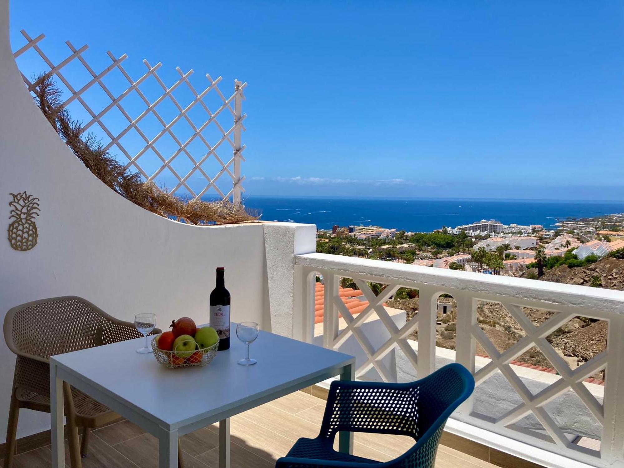 Costa Adeje - Modern Apartment With Terrace Views Of Ocean & Sunset المظهر الخارجي الصورة